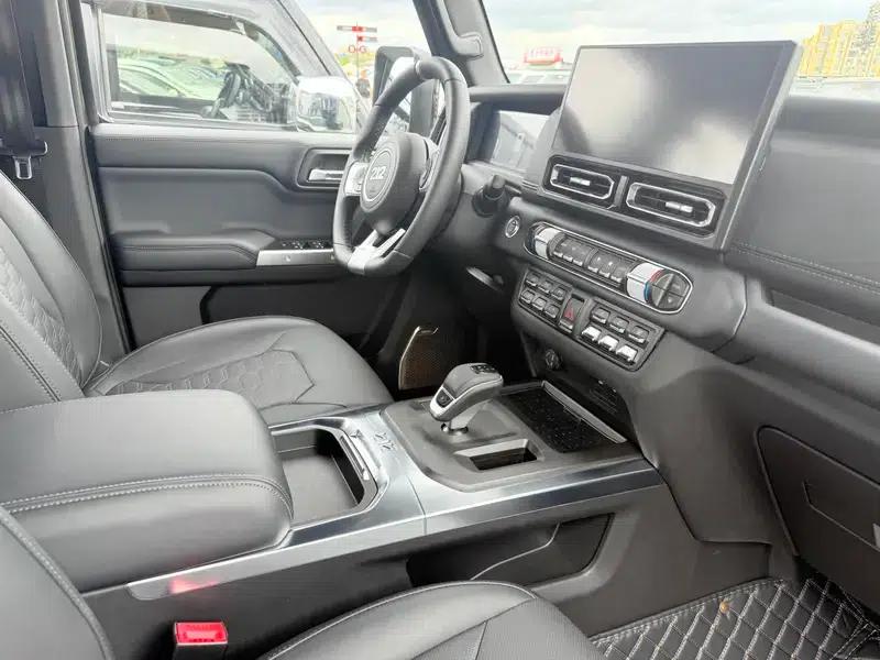 212 T01 2025 Model 2.0T Diesel — миниатюра 8