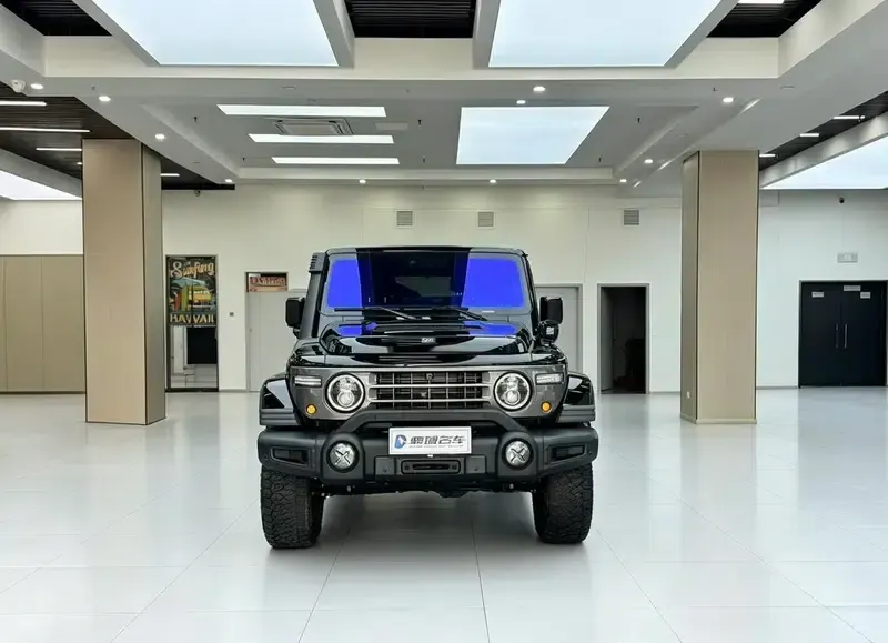 212 T01 2024 Model 2.0T Changfeng Edition — миниатюра 2