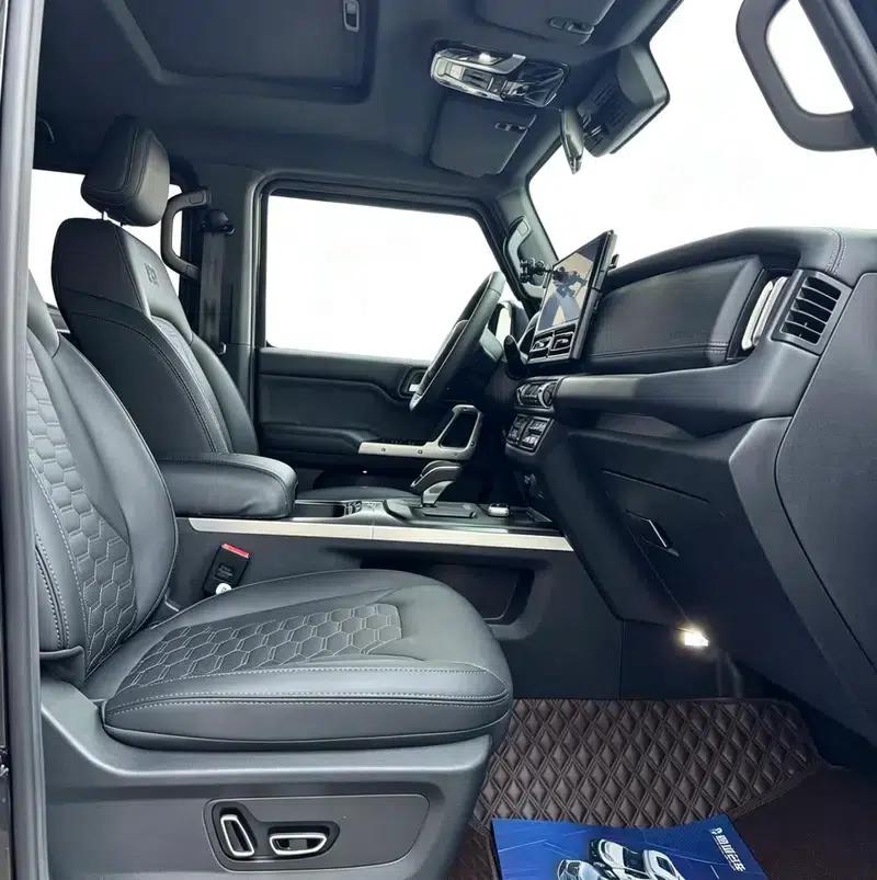 212 T01 2024 Model 2.0T Changfeng Edition — миниатюра 10