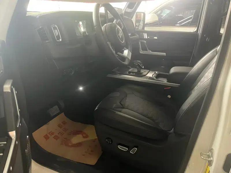 212 T01 2024 Explorer 2.0T — миниатюра 19