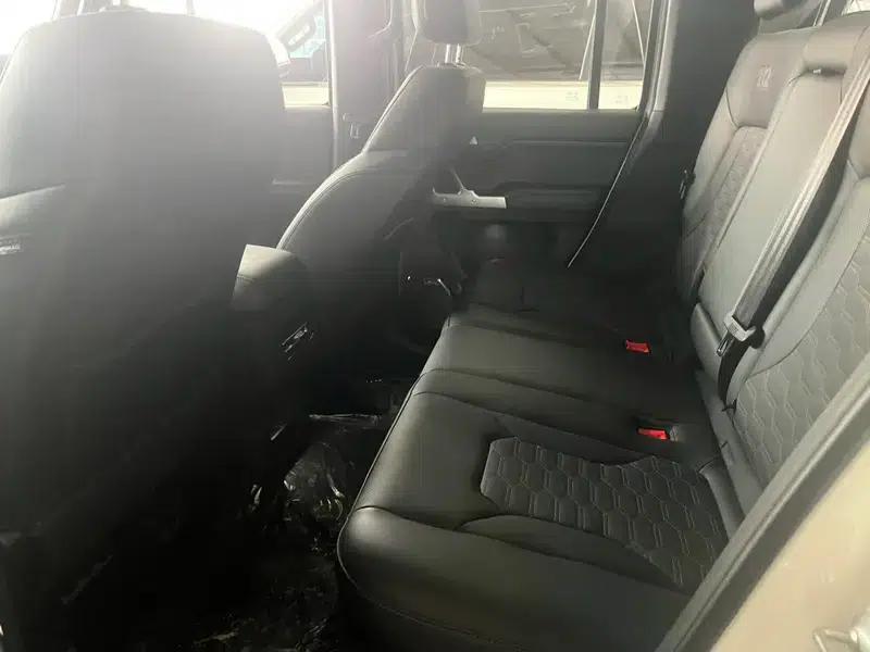 212 T01 2024 Explorer 2.0T — миниатюра 20