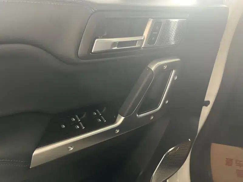 212 T01 2024 Explorer 2.0T — миниатюра 22