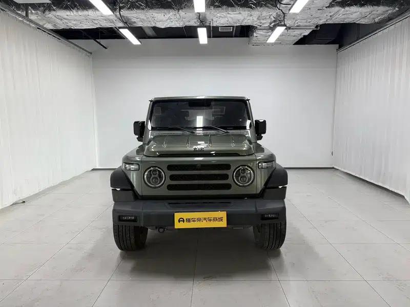 212 T01 2024 Model 2.0T Mechanic — миниатюра 2