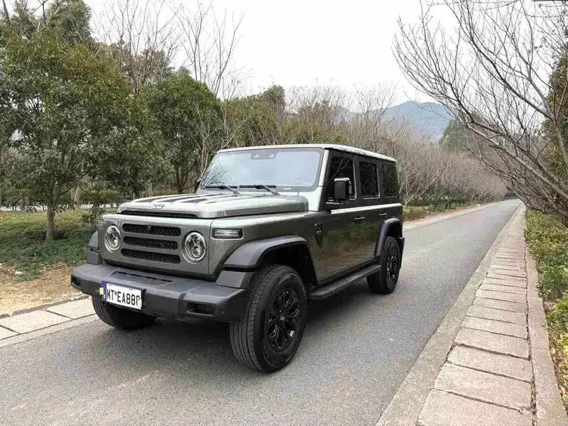 212 T01 2024 Explorer 2.0T — миниатюра 1