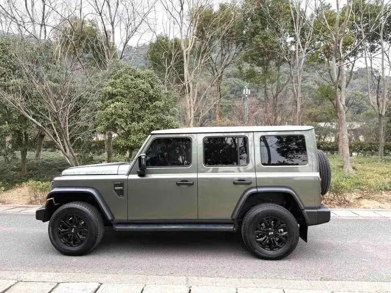 212 T01 2024 Explorer 2.0T — миниатюра 4