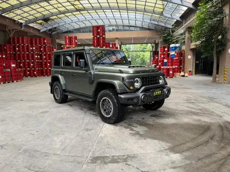 212 T01 2024 Model 2.0T Changfeng Edition — миниатюра 3