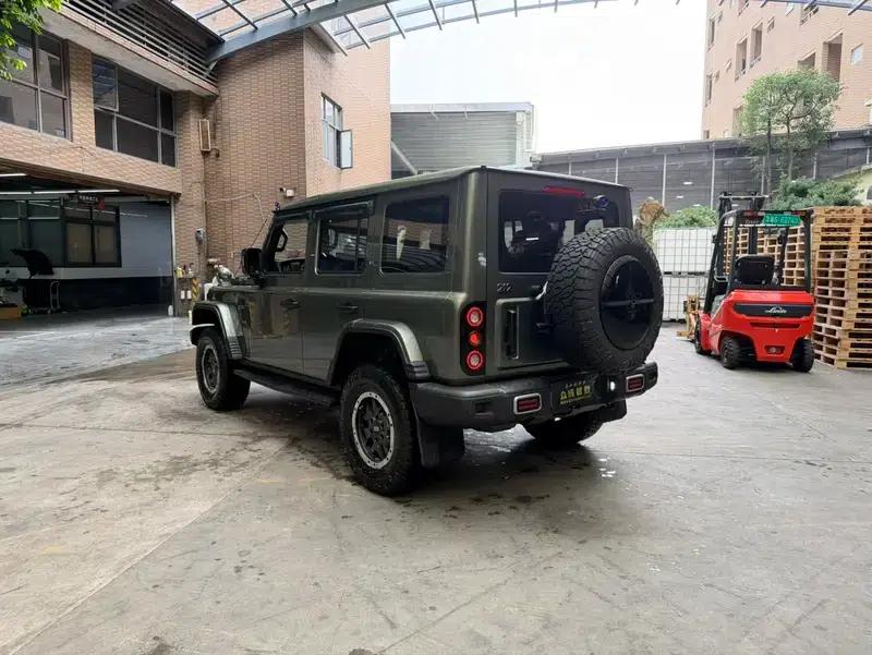 212 T01 2024 Model 2.0T Changfeng Edition — миниатюра 5