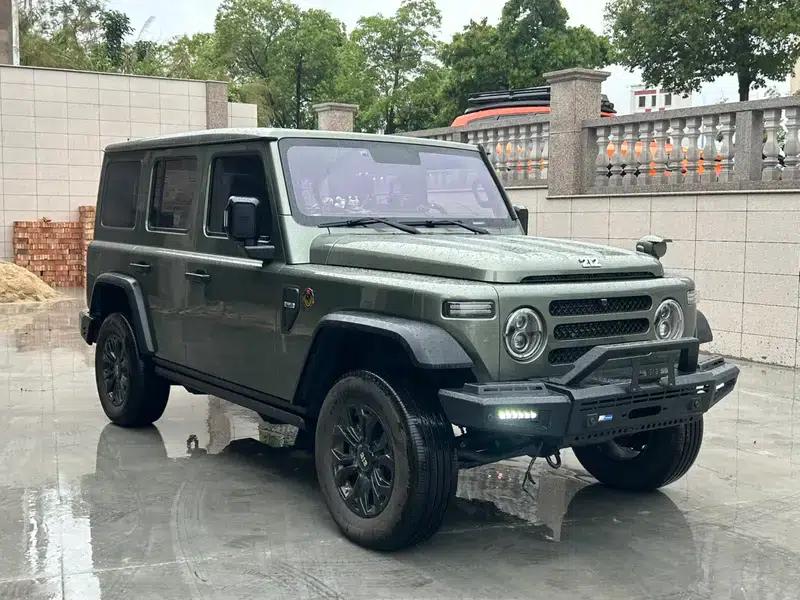 212 T01 2024 Model 2.0T Mechanic — миниатюра 3