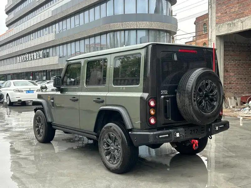 212 T01 2024 Model 2.0T Mechanic — миниатюра 4