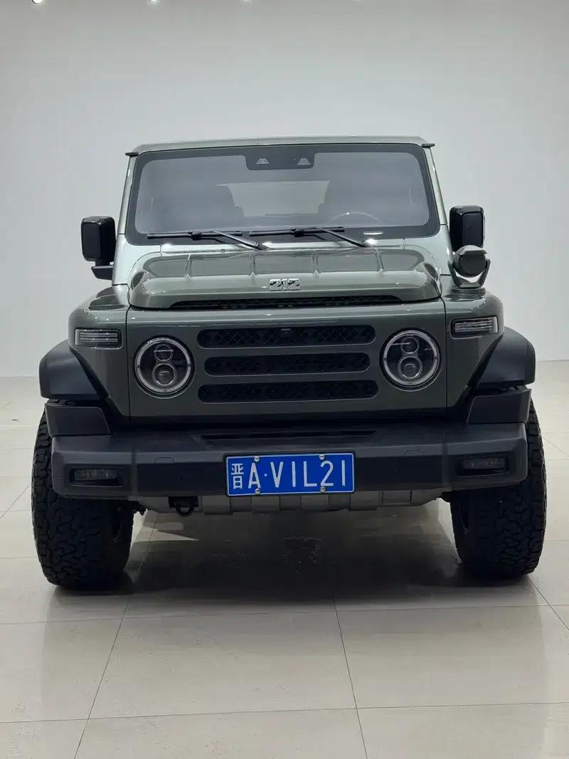 212 T01 2024 Explorer 2.0T — миниатюра 2