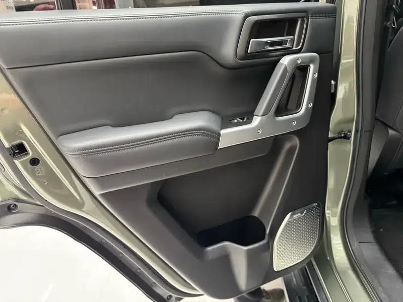 212 T01 2024 Explorer 2.0T — миниатюра 9