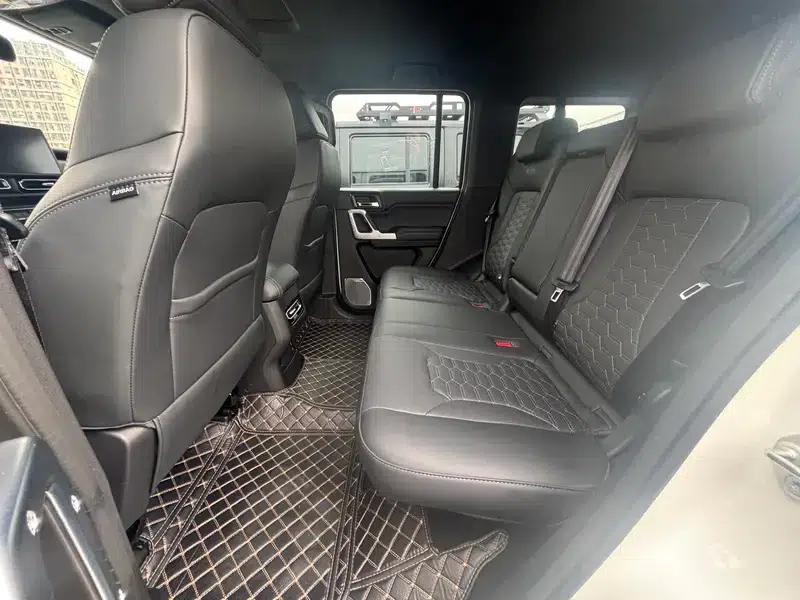212 T01 2024 Explorer 2.0T — миниатюра 13