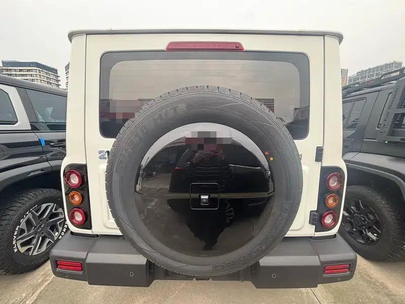 212 T01 2024 Explorer 2.0T — миниатюра 5