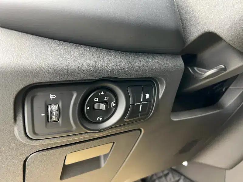 212 T01 2025 Model 2.0T Inspector Upgrade Edition — миниатюра 26
