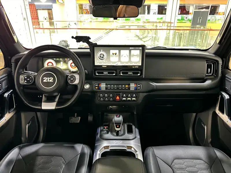 212 T01 2024 Explorer 2.0T — миниатюра 12