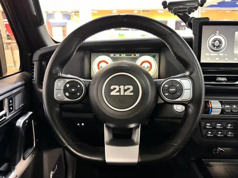 212 T01 2024 Explorer 2.0T — миниатюра 14