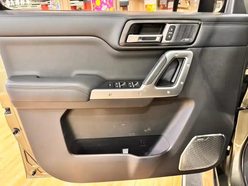 212 T01 2024 Explorer 2.0T — миниатюра 20