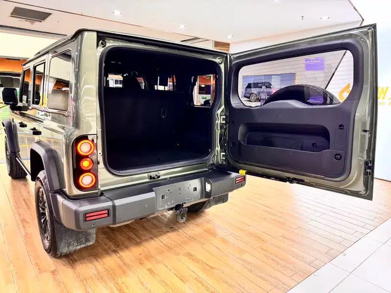 212 T01 2024 Explorer 2.0T — миниатюра 22
