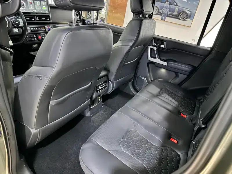 212 T01 2024 Explorer 2.0T — миниатюра 23