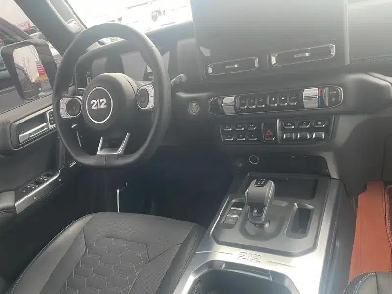 212 T01 2025 Model 2.0T Diesel — миниатюра 11