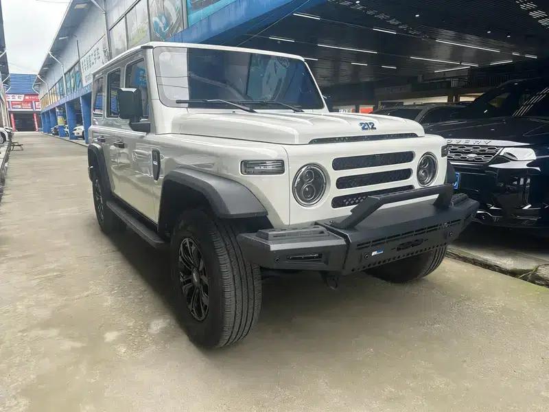 212 T01 2024 Model 2.0T Mechanic — миниатюра 3