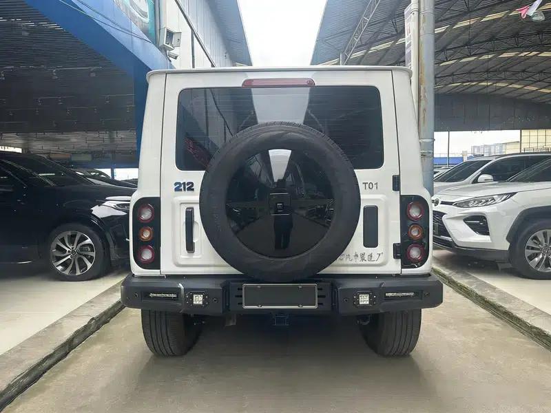 212 T01 2024 Model 2.0T Mechanic — миниатюра 5