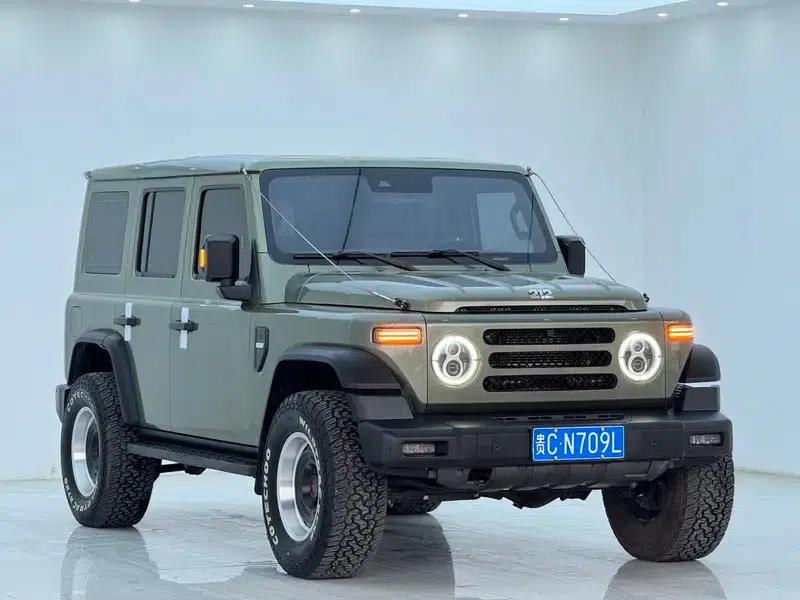 212 T01 2024 Explorer 2.0T — миниатюра 3