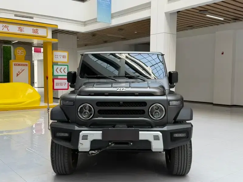 212 T01 2024 Explorer 2.0T — миниатюра 2