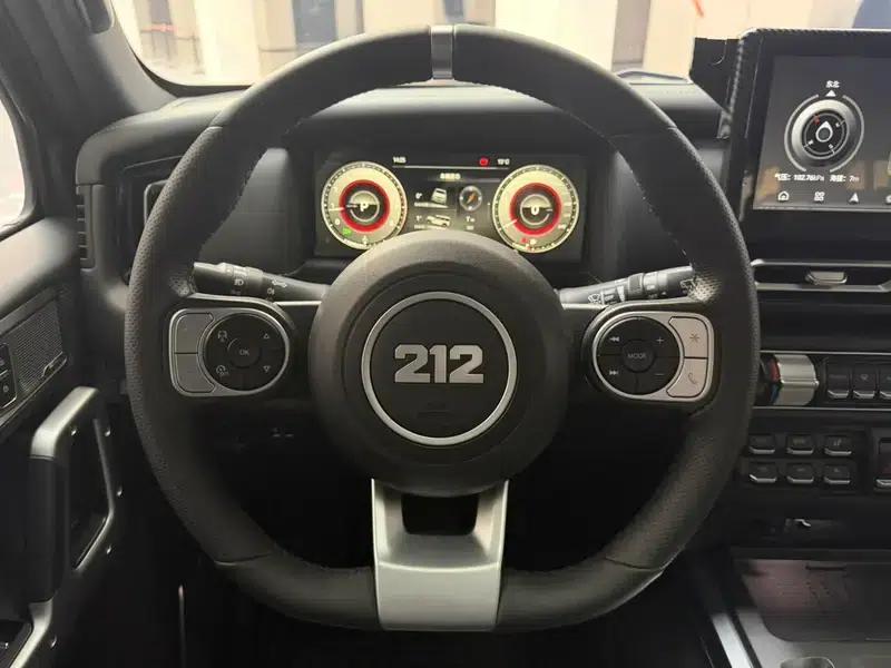 212 T01 2024 Explorer 2.0T — миниатюра 14