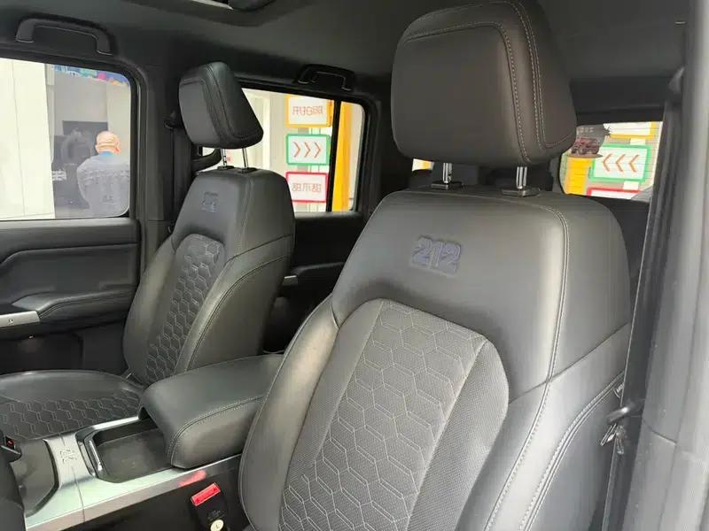 212 T01 2024 Explorer 2.0T — миниатюра 20