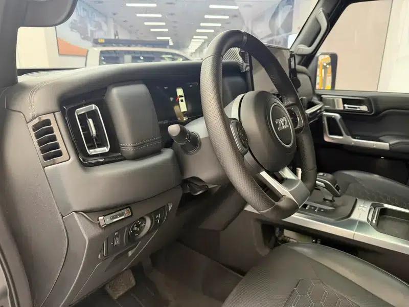 212 T01 2024 Explorer 2.0T — миниатюра 23