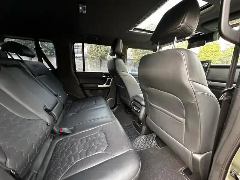 212 T01 2024 Explorer 2.0T — миниатюра 31