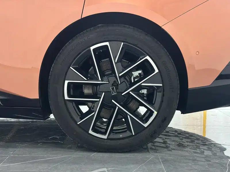 Avita 06T 2026 Elite Dual Motor Pure Electric Version — миниатюра 9