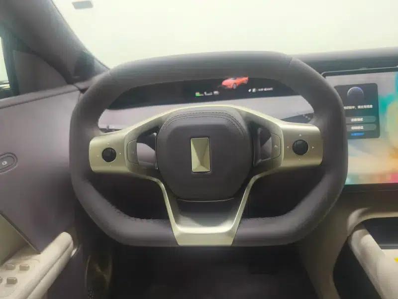Avita 06T 2026 Elite Dual Motor Pure Electric Version — миниатюра 16
