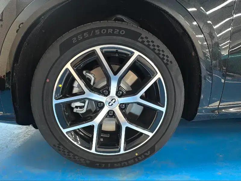Wenjie M6 2026 Range Extended Max+ 4WD Version — миниатюра 22