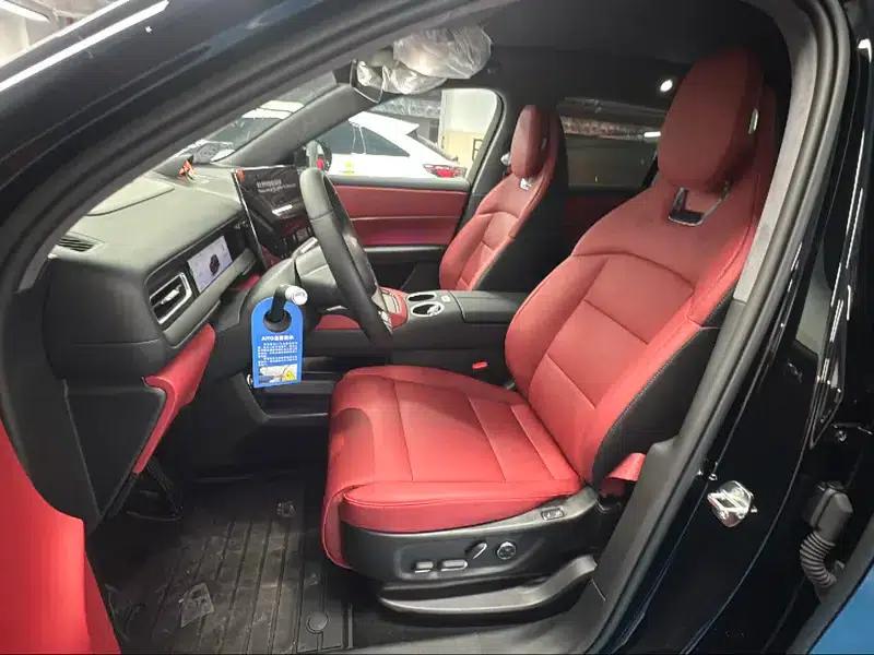Wenjie M6 2026 Range Extended Max+ 4WD Version — миниатюра 23