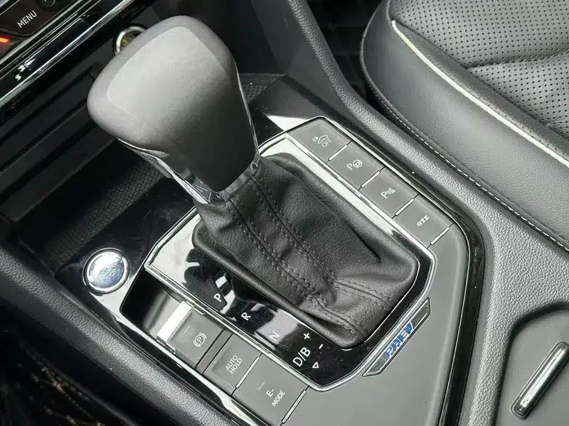 Tiguan L PHEV 2020 430PHEV Plug-in Hybrid Flagship Edition — миниатюра 14