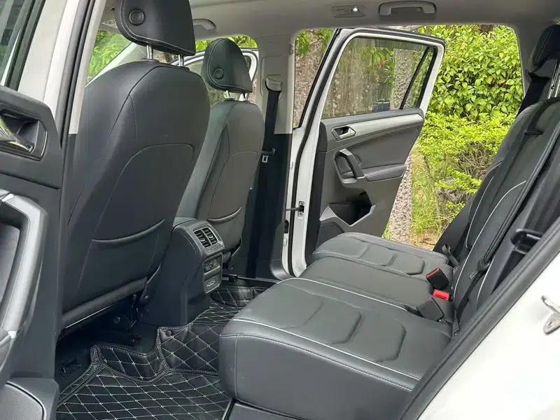 Tiguan L PHEV 2020 430PHEV Plug-in Hybrid Flagship Edition — миниатюра 16