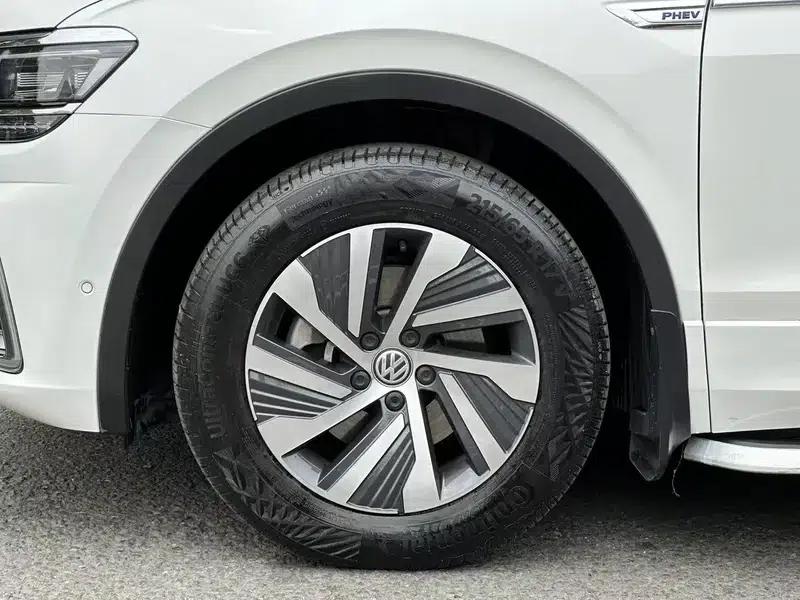 Tiguan L PHEV 2020 430PHEV Plug-in Hybrid Flagship Edition — миниатюра 8