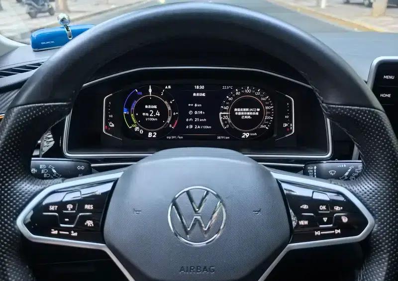 Tiguan L PHEV 2023 430PHEV Plug-in Hybrid Flagship Edition — миниатюра 7