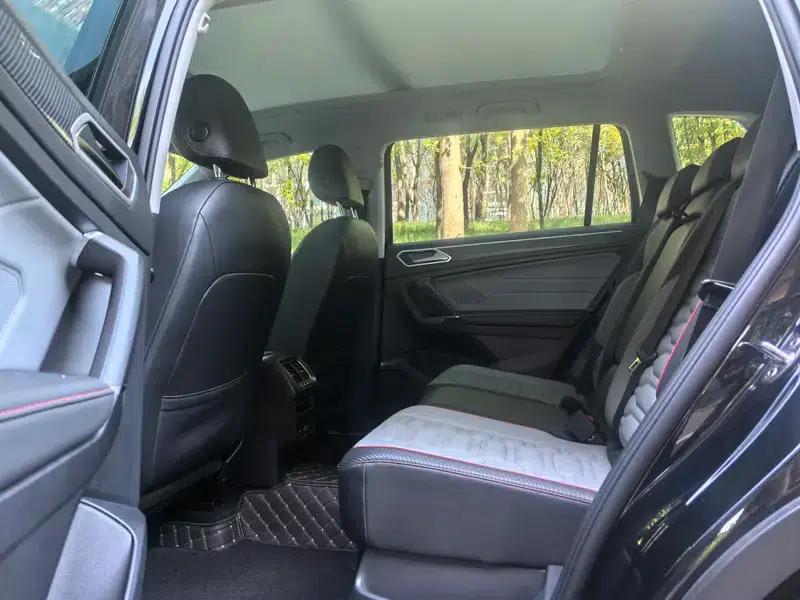 Tiguan L PHEV 2023 430PHEV Plug-in Hybrid Flagship Edition — миниатюра 9