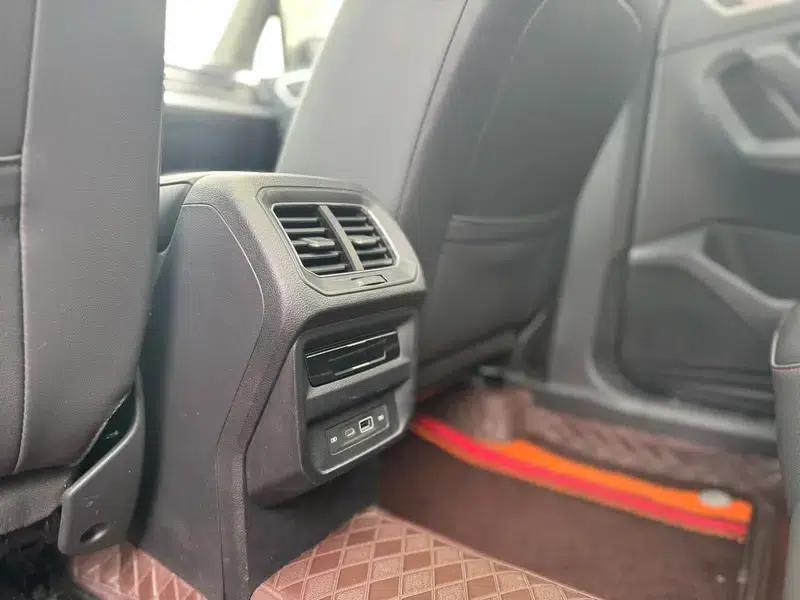 Tiguan L PHEV 2022 430PHEV Plug-in Hybrid Premium Edition — миниатюра 12