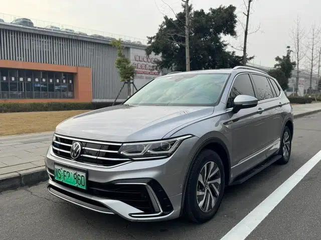 Tiguan L PHEV 2022 430PHEV Plug-in Hybrid Premium Edition