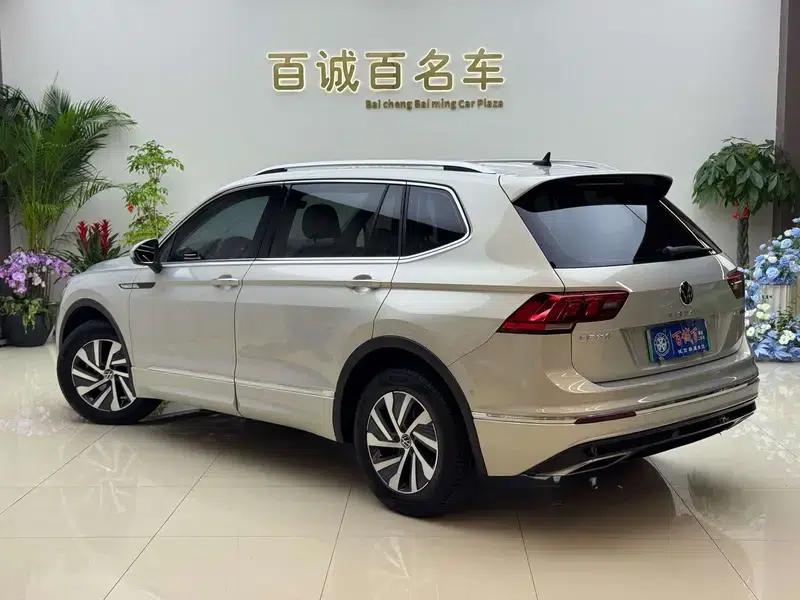 Tiguan L PHEV 2021 1.4T Plug-in Hybrid Premium Edition — миниатюра 3