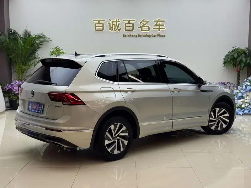 Tiguan L PHEV 2021 1.4T Plug-in Hybrid Premium Edition — миниатюра 4