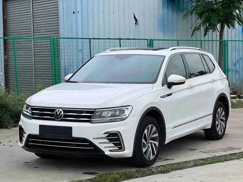 Tiguan L PHEV 2021 1.4T Plug-in Hybrid Premium Edition — миниатюра 1