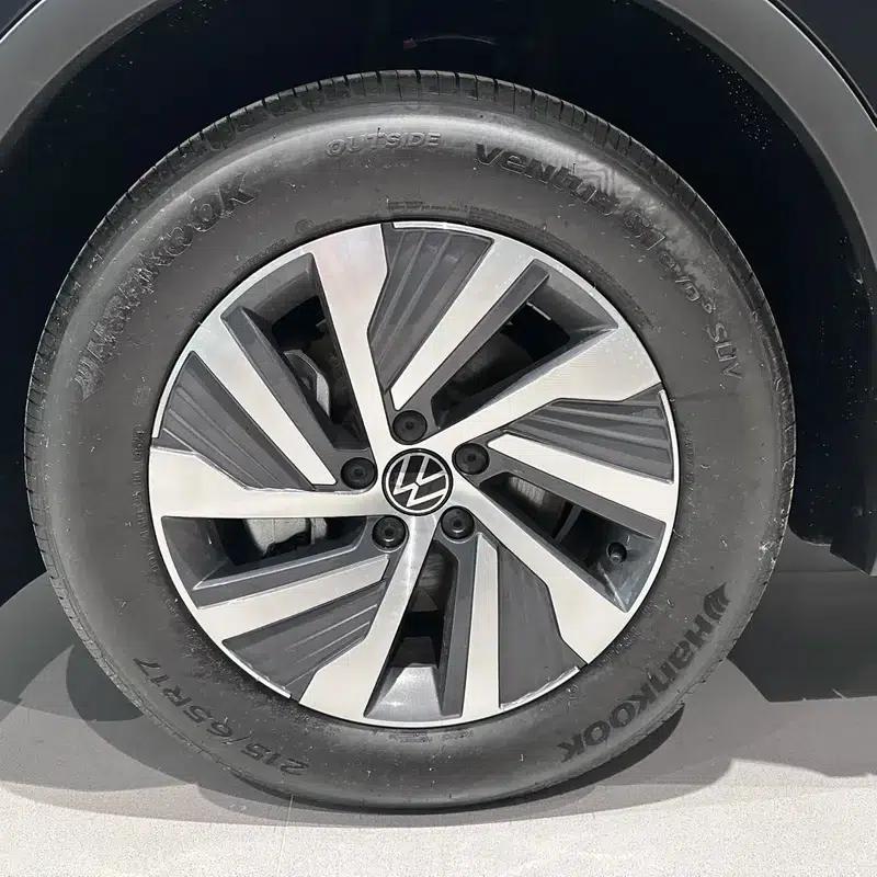Tiguan L PHEV 2023 430PHEV Plug-in Hybrid Premium Edition — миниатюра 10