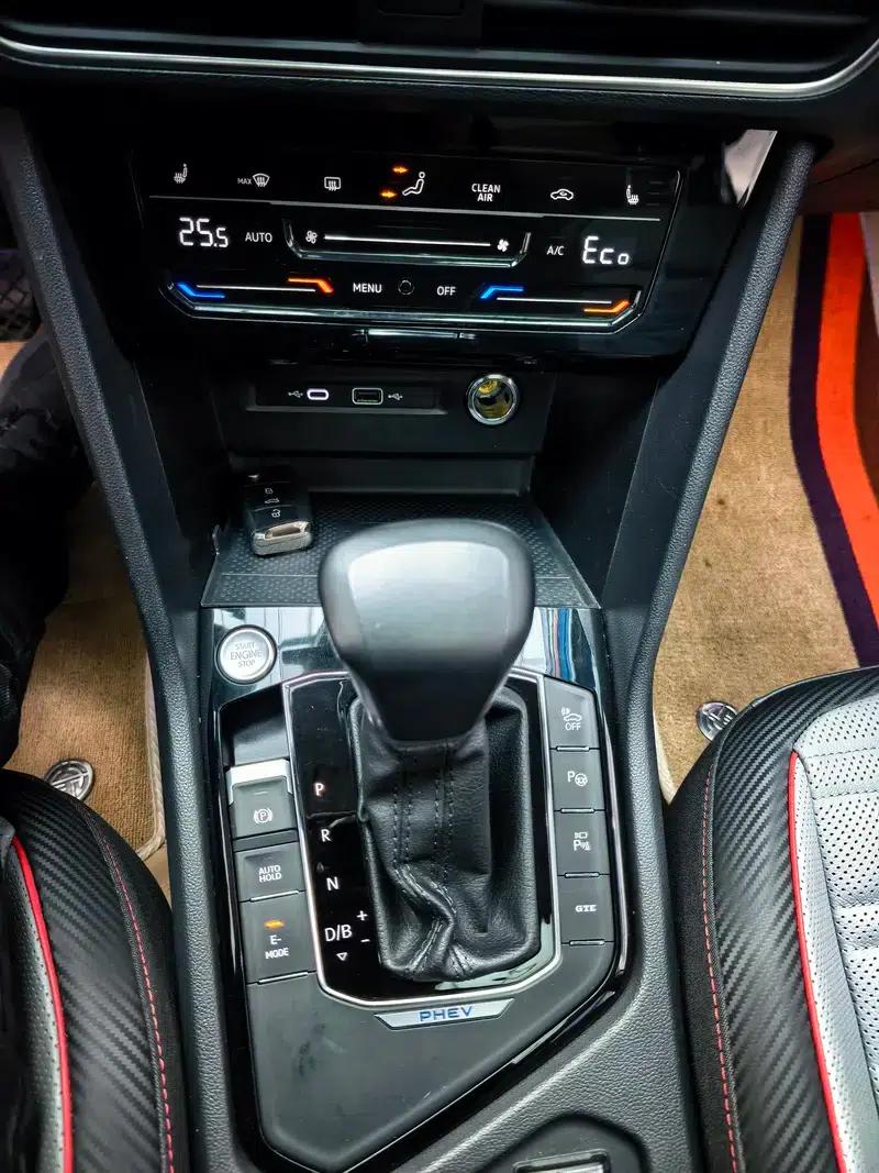 Tiguan L PHEV 2022 430PHEV Plug-in Hybrid Flagship Edition — миниатюра 18