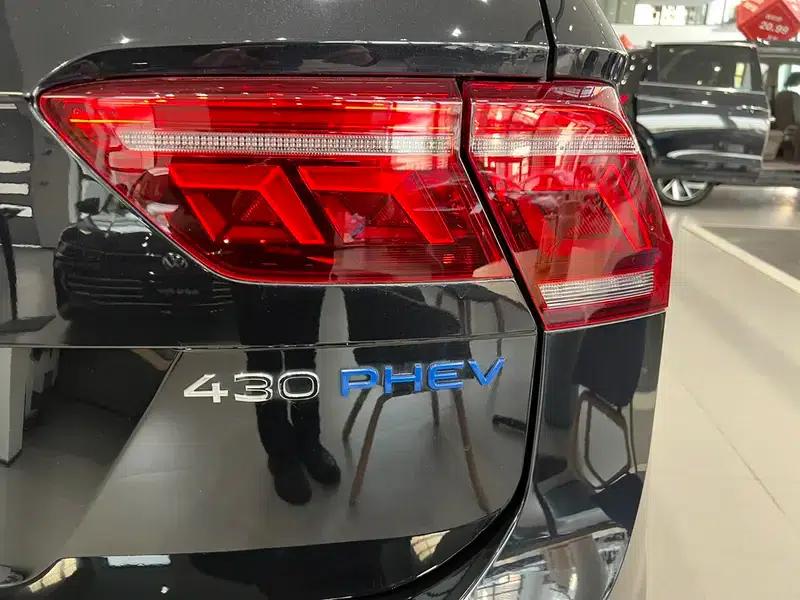 Tiguan L PHEV 2023 430PHEV Plug-in Hybrid Premium Edition — миниатюра 9