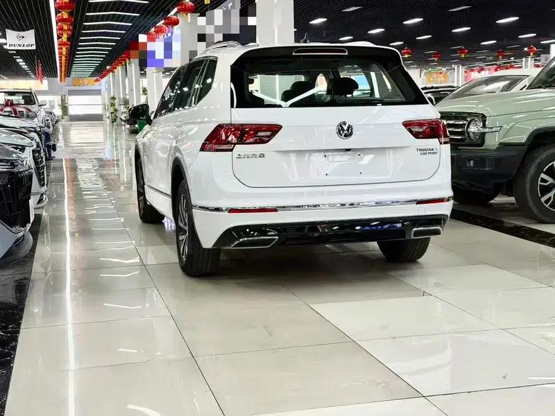 Tiguan L PHEV 2020 430PHEV Plug-in Hybrid Premium Edition — миниатюра 6